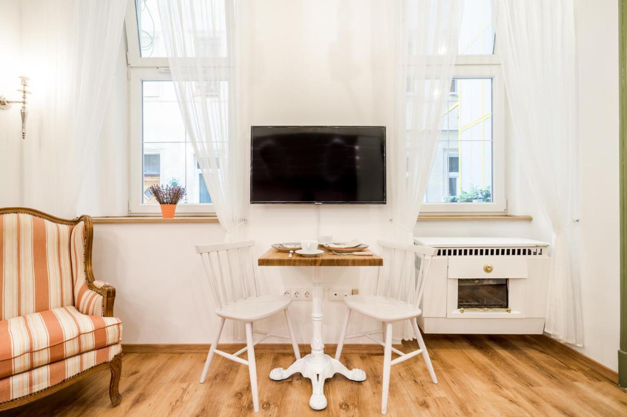 Provence Home - Citycenter, Tv, Washer, Coffee-Tea Budapest Exteriör bild