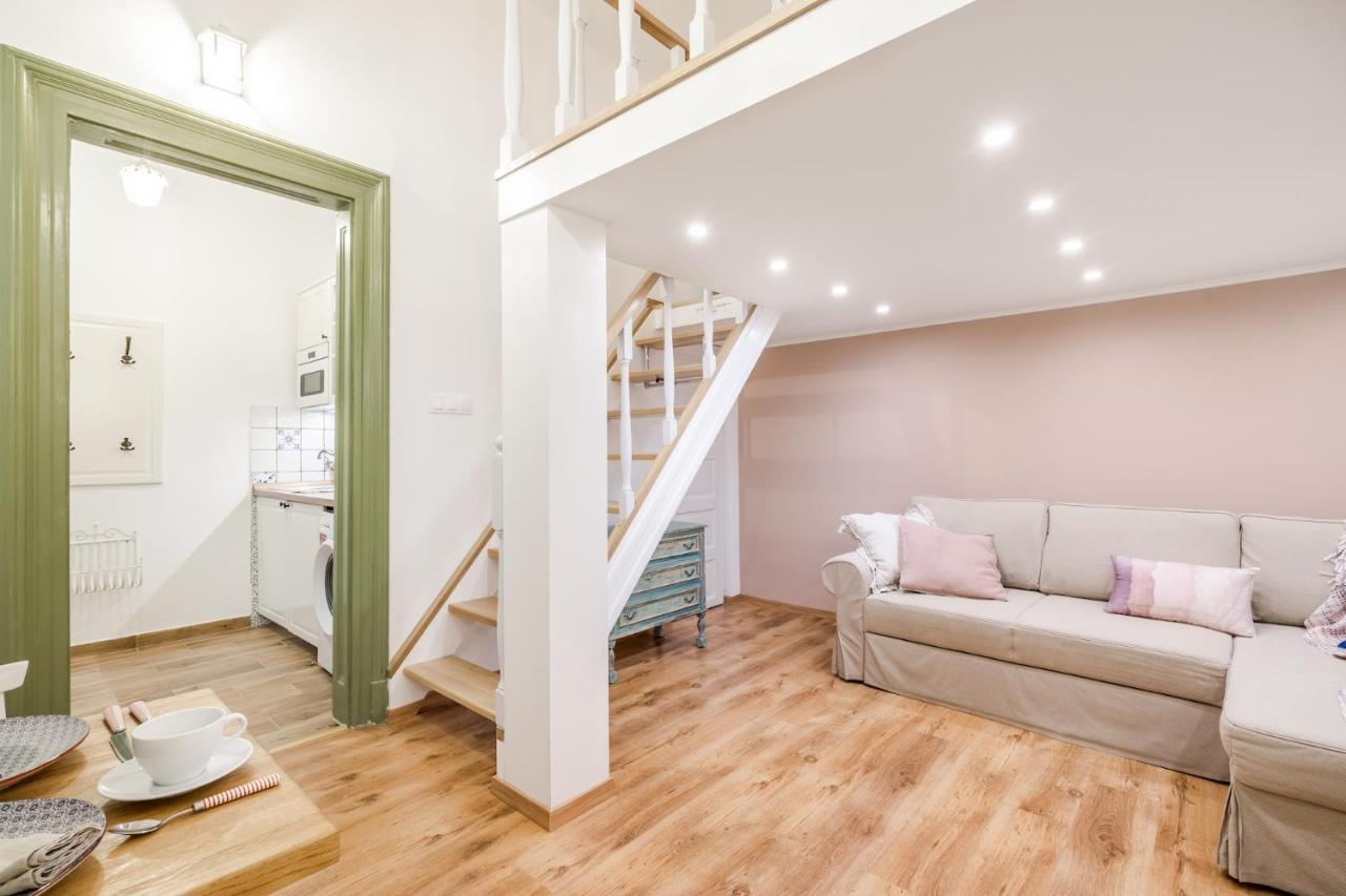 Provence Home - Citycenter, Tv, Washer, Coffee-Tea Budapest Exteriör bild